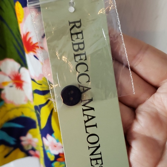 Tropical flowy top - Picture 4 of 6